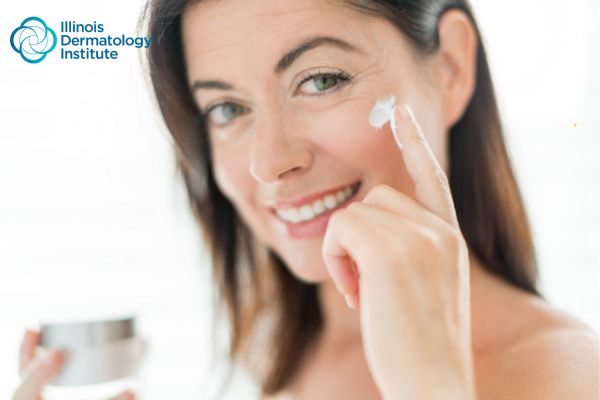 How to Prevent Wrinkles: What Works and What Doesn’t